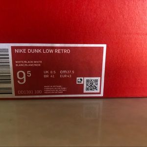 Nike Dunk Low Retro White Black Panda 2021 size 9.5. Ordered from Stock X.